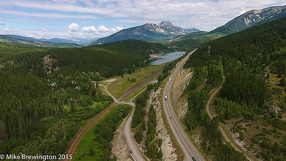 Crowsnest Pass Summit Lake