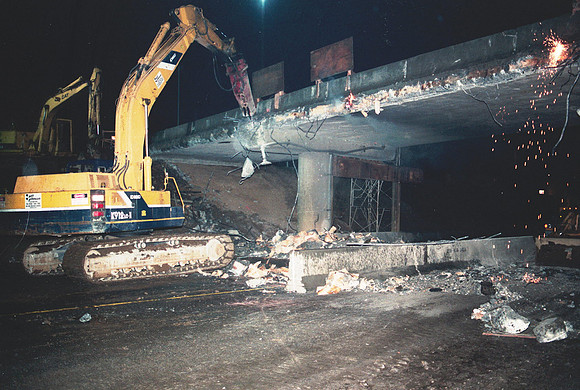 Demo  134th Street Bridge I5 Vancovuer
