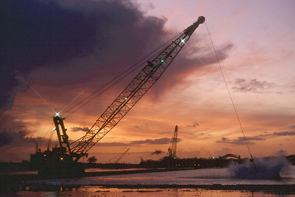 4600 Dragline @ Sunset