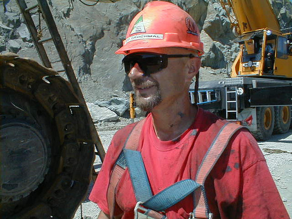 Rod Grochemal assembling 5130 Beaver Lake, Wa.