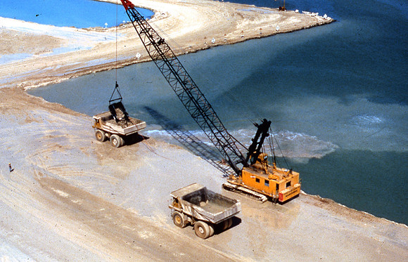 4600 loading R85's (shot from helicopter)